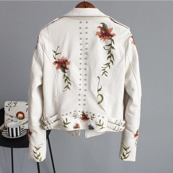 🌟Host Picks🌟 JAPANESE STYLE FLOWER EMBROIDERED FAUX - Picture 4 of 6